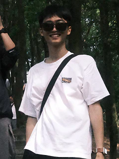 Chaoxiang Xie
