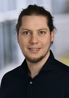 S&ouml;ren van der Wall